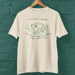 Funny Frog Forehead Kiss T-Shirt, Kawaii Meme Graphic Tee, Frog Lover Gift